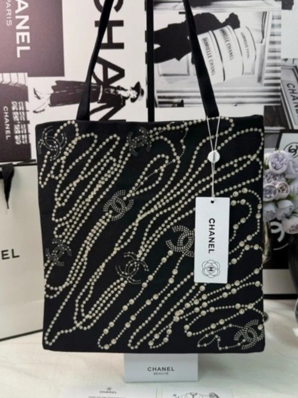 VIP Precision Black Tote with Pearl-Effect Embellishments GWP